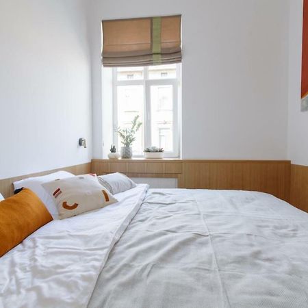 Sunrise Apartment Lviv Exterior foto
