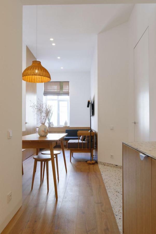 Sunrise Apartment Lviv Exterior foto