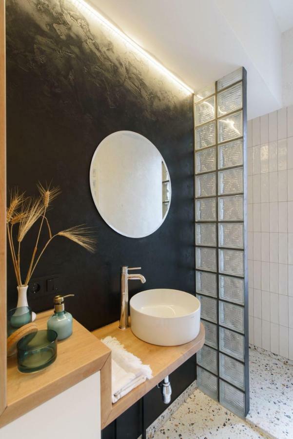 Sunrise Apartment Lviv Exterior foto
