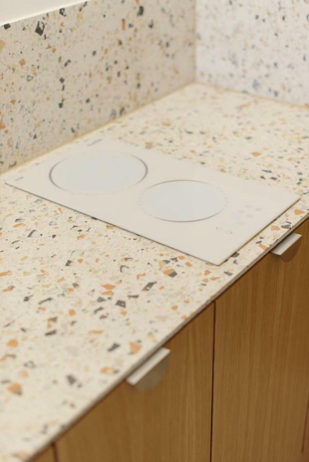 Sunrise Apartment Lviv Exterior foto